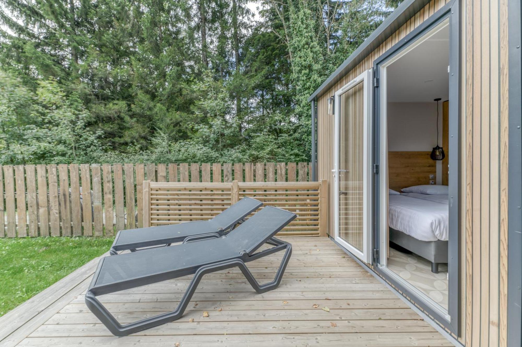 Camping Rcn Belledonne Le Bourg-dʼOisans Zewnętrze zdjęcie