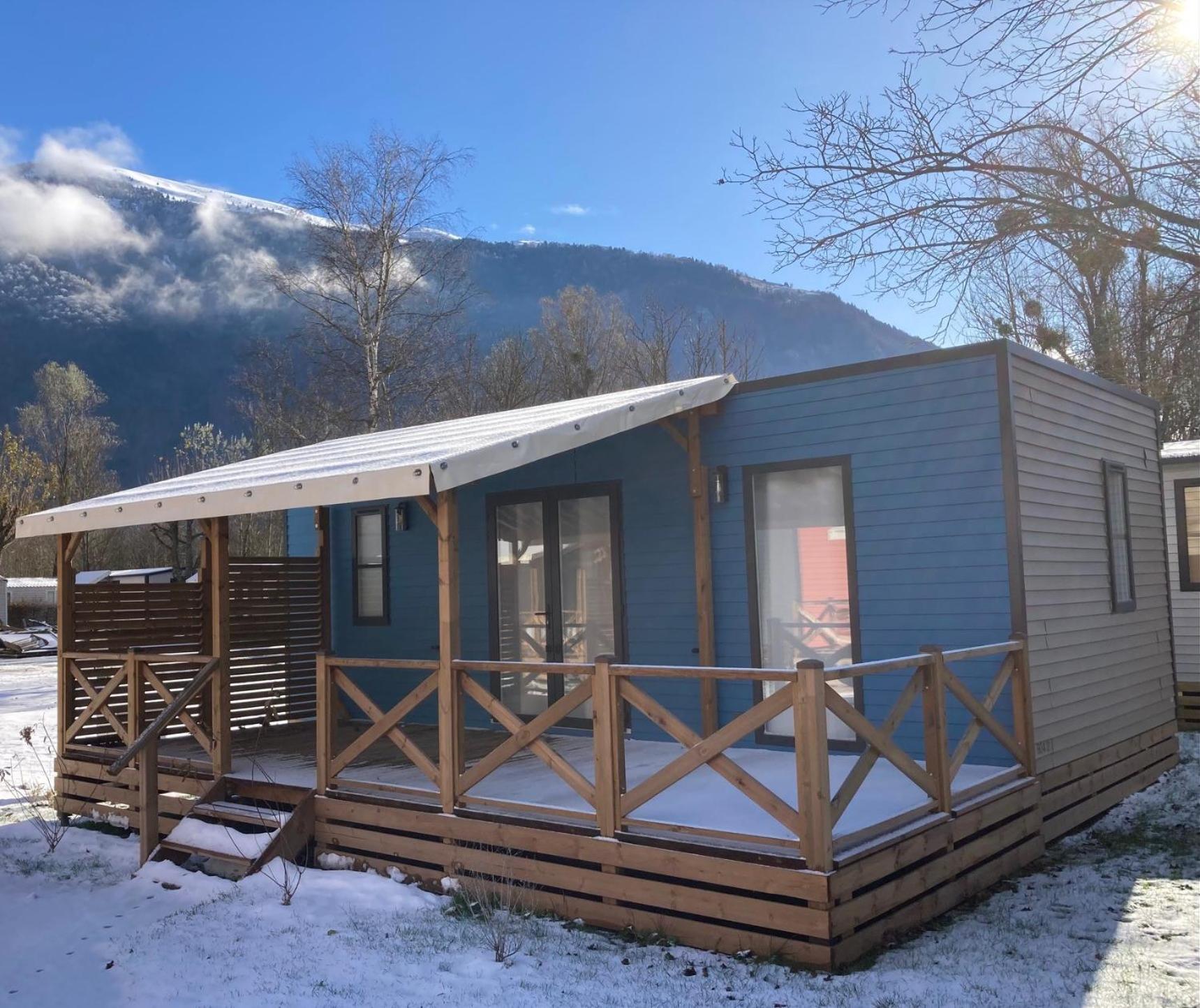 Camping Rcn Belledonne Le Bourg-dʼOisans Zewnętrze zdjęcie